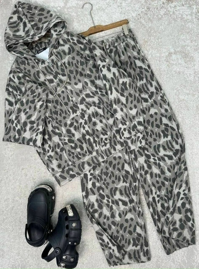 Костюм 23032574