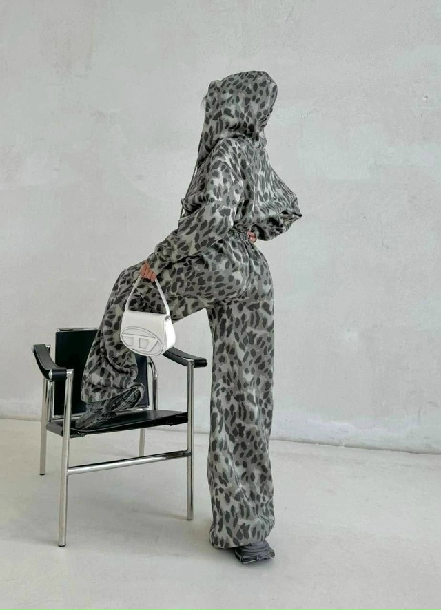 Костюм 23032574