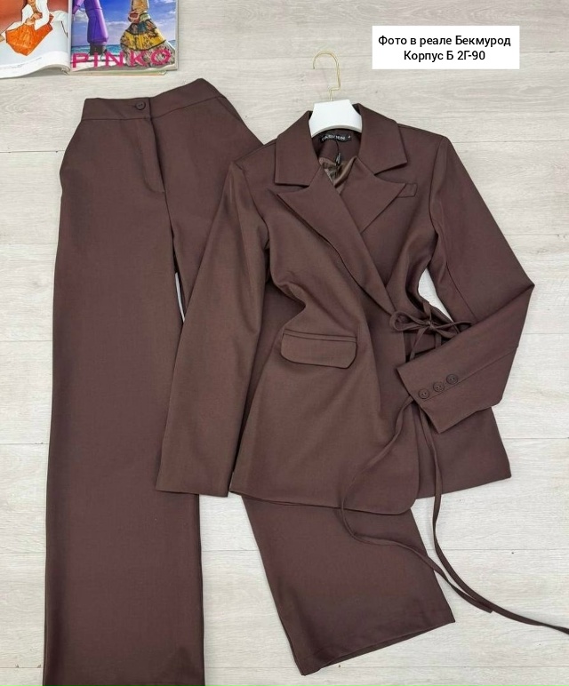 Спортивный костюм 23039292