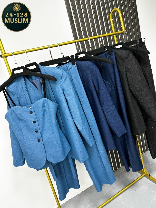 Костюм 23051828