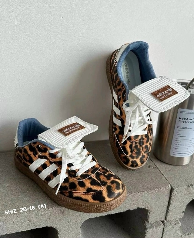 Кроссовки 23056651