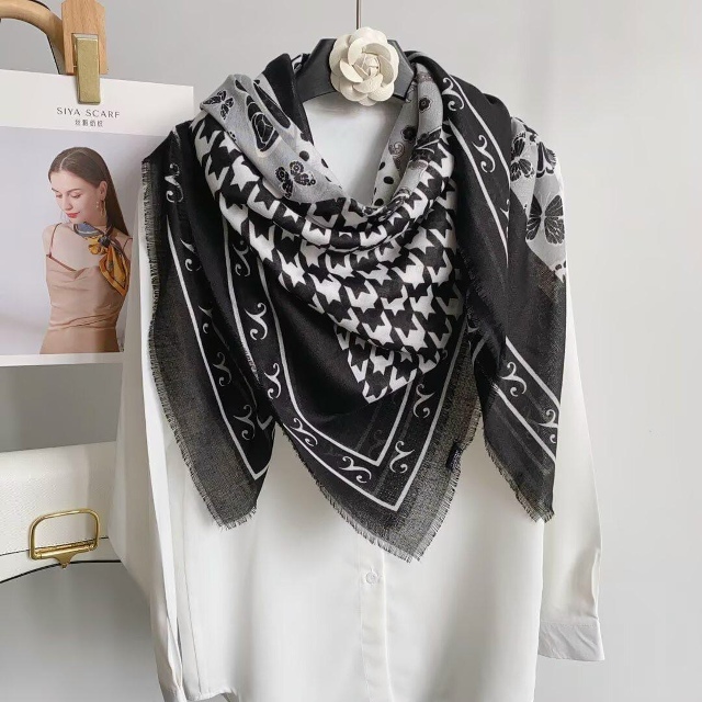 Платок 23061881