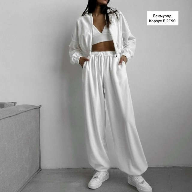 Спортивный костюм 23063529