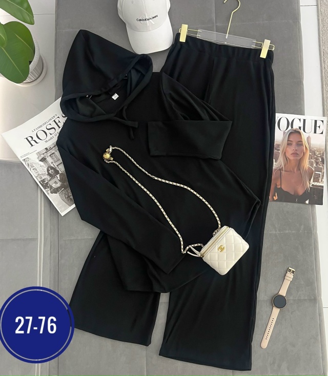 Спортивный костюм 23065588