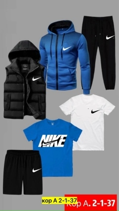 Спортивный костюм 23067494