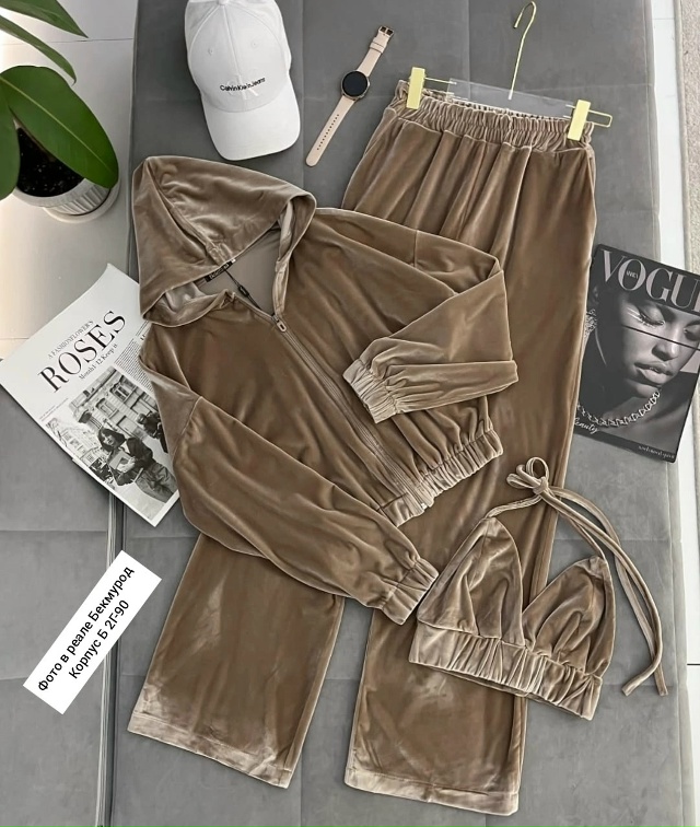 Спортивный костюм 23070098