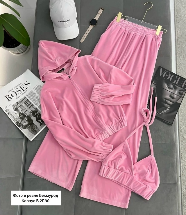 Спортивный костюм 23070098