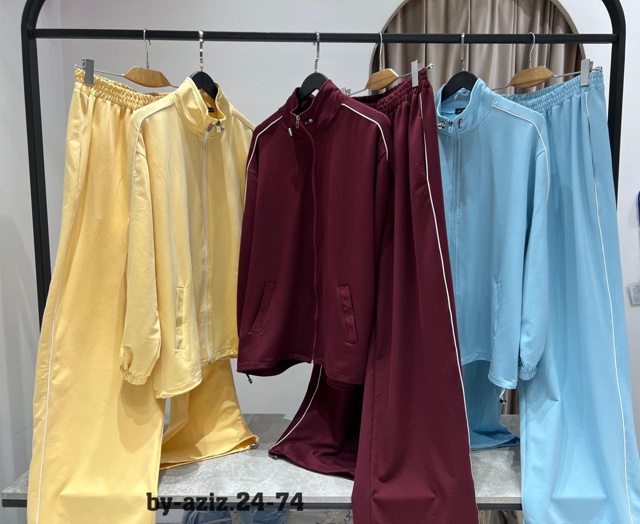 Спортивный костюм 23071325