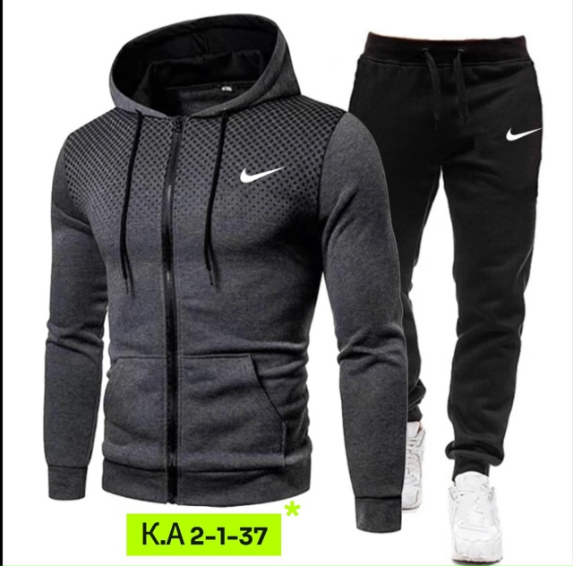 Спортивный костюм 23073321