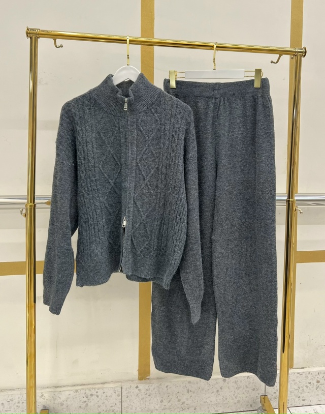 Костюм 23074376