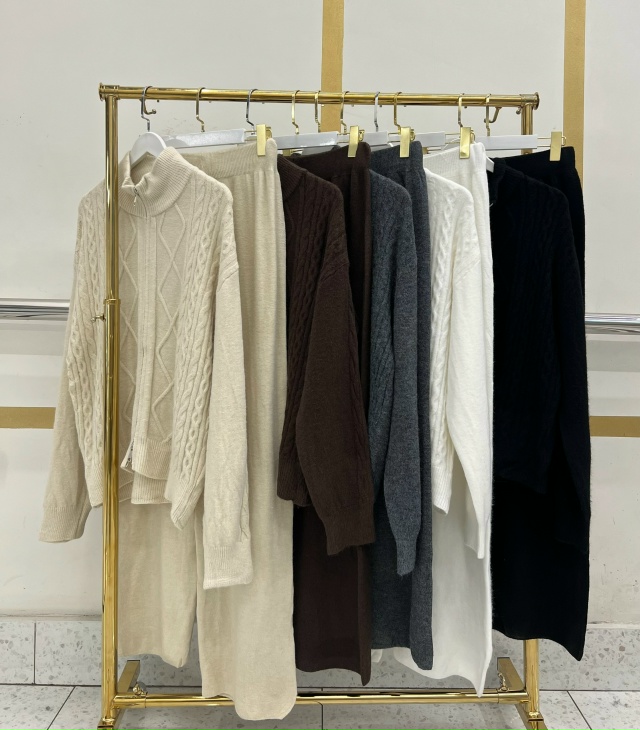 Костюм 23074376