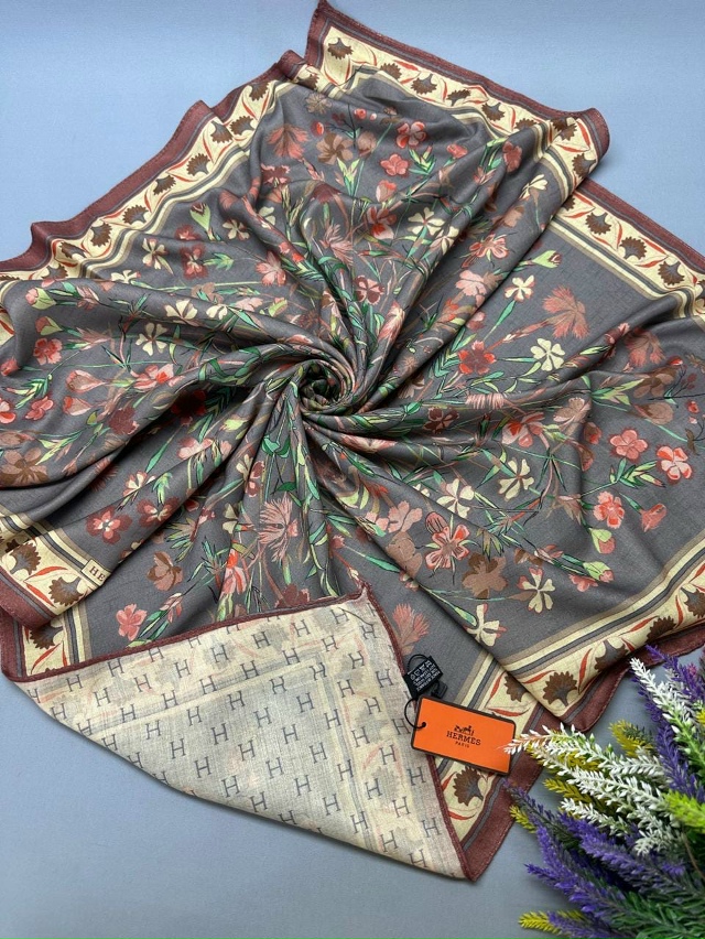 Платок 23075798