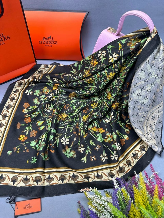 Платок 23075798