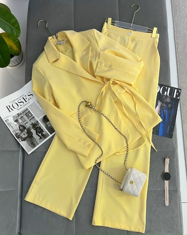 Костюм 23081049