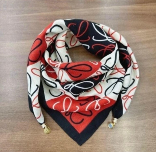 Платок 23082057