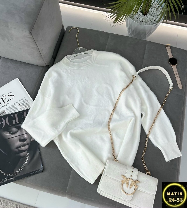 Свитер 23082939