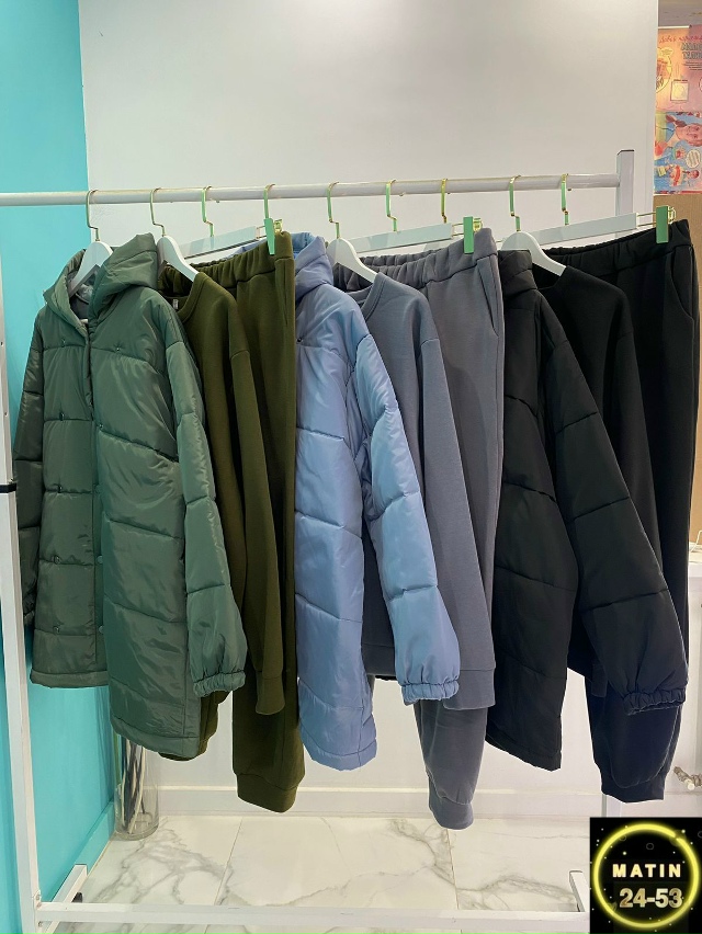 Спортивный костюм 23082882