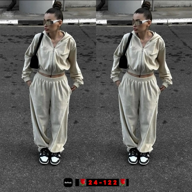 Спортивный костюм 23084415