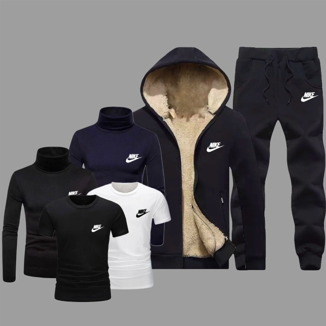 Спортивный костюм 23085243