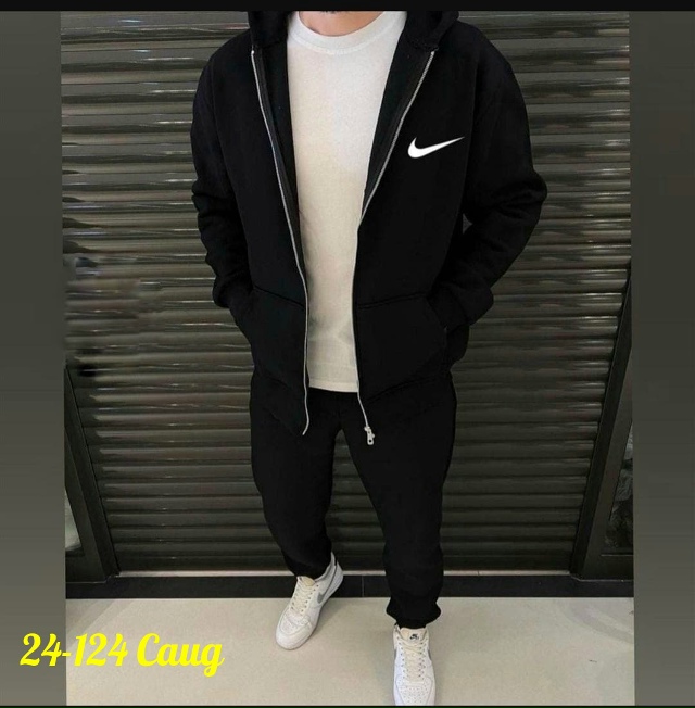 Спортивный костюм 23086782