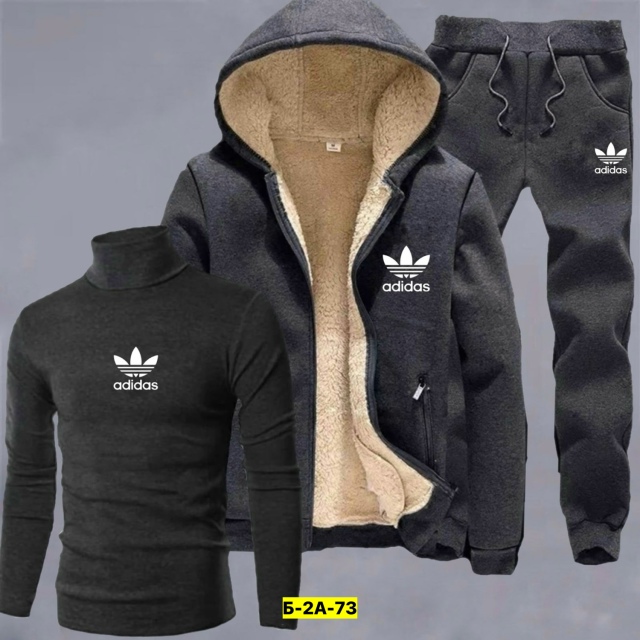 Спортивный костюм 23088791