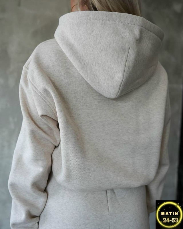 Спортивный костюм 23090108