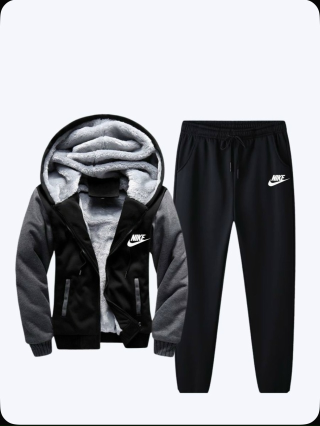 Спортивный костюм 23092643