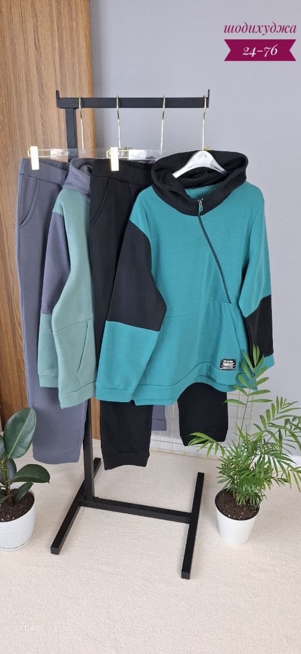 Спортивный костюм 23093547