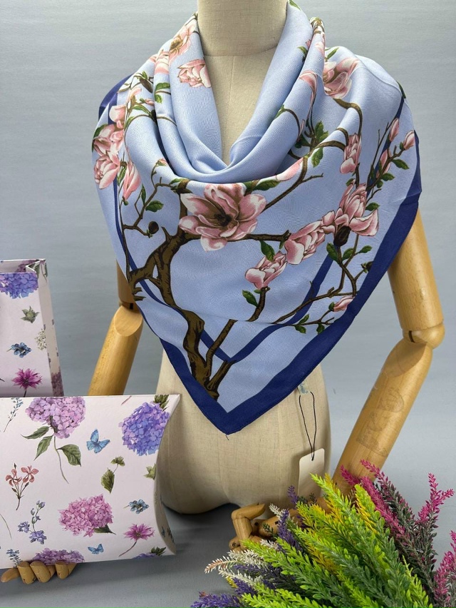 Платок 23095897