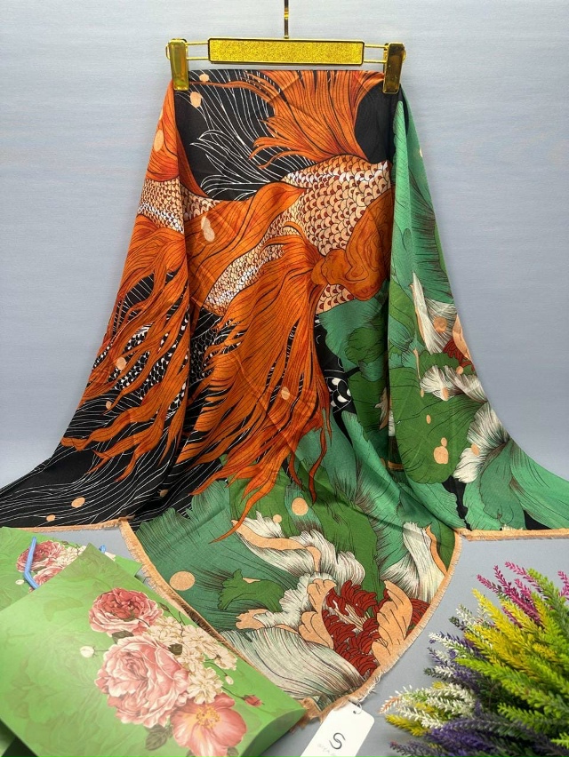 Платок 23098106