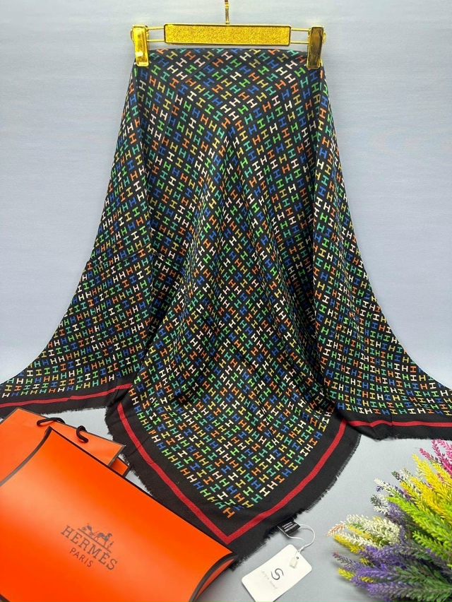 Платок 23098106