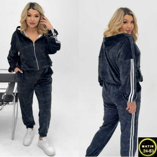 Спортивный костюм 23098641