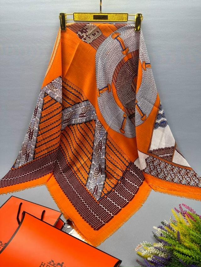 Платок 23098177