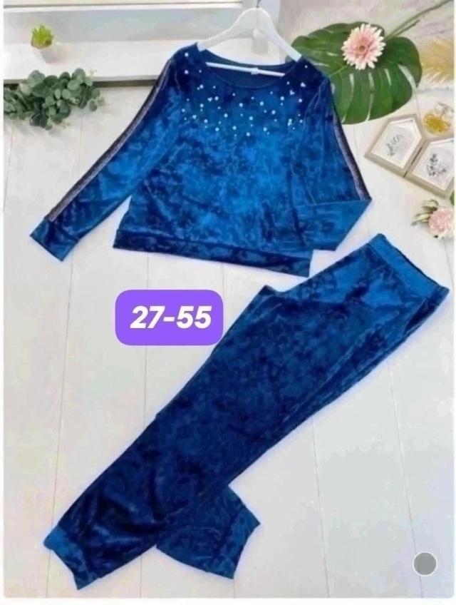 Костюм 23100040