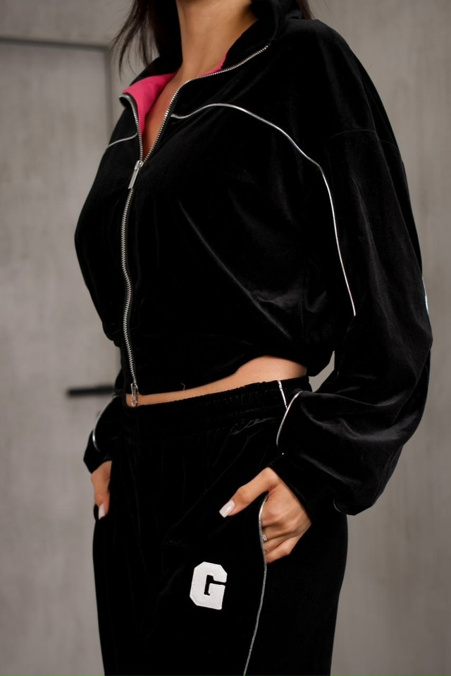 Спортивный костюм 23106594