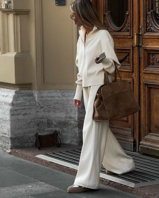 Костюм 23108605