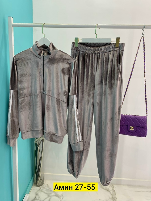 Спортивный костюм 23109945