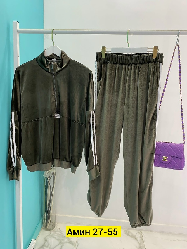 Спортивный костюм 23109945