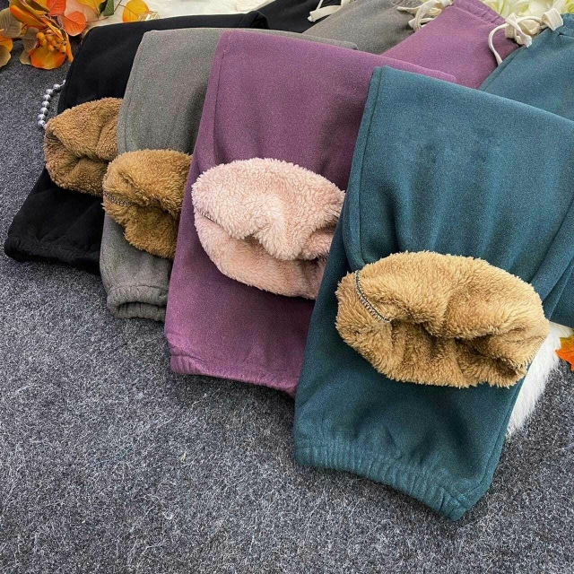 Спортивные брюки 23110306