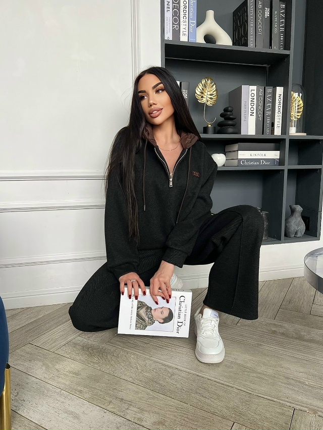 Спортивный костюм 23110615