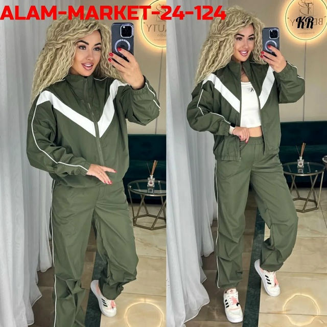 Спортивный костюм 23114403