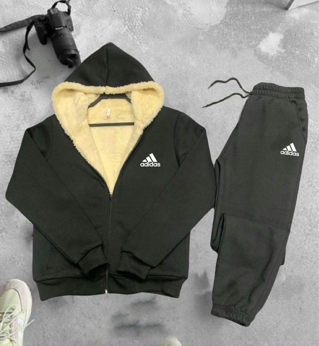 Спортивный костюм 23114161