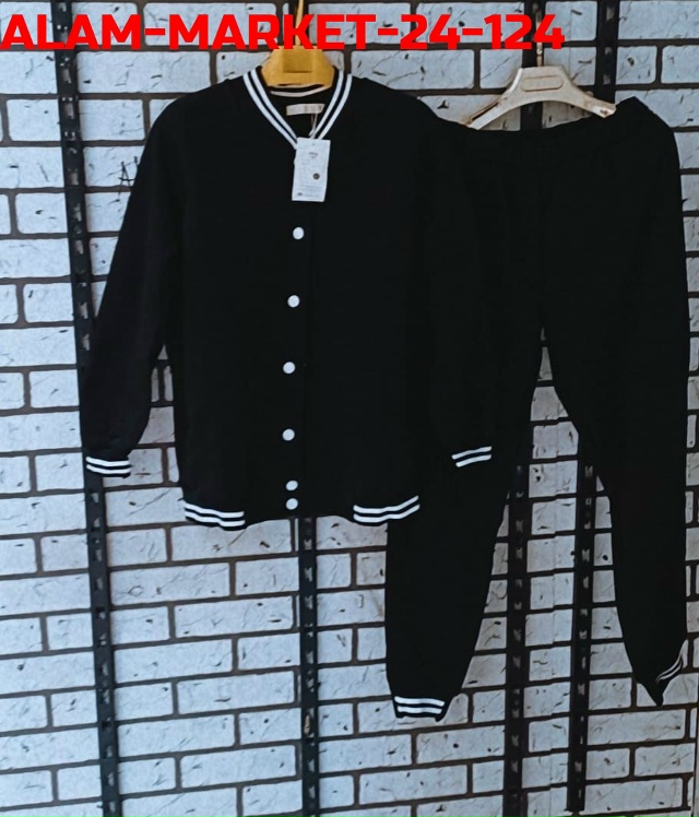 Спортивный костюм 23115880