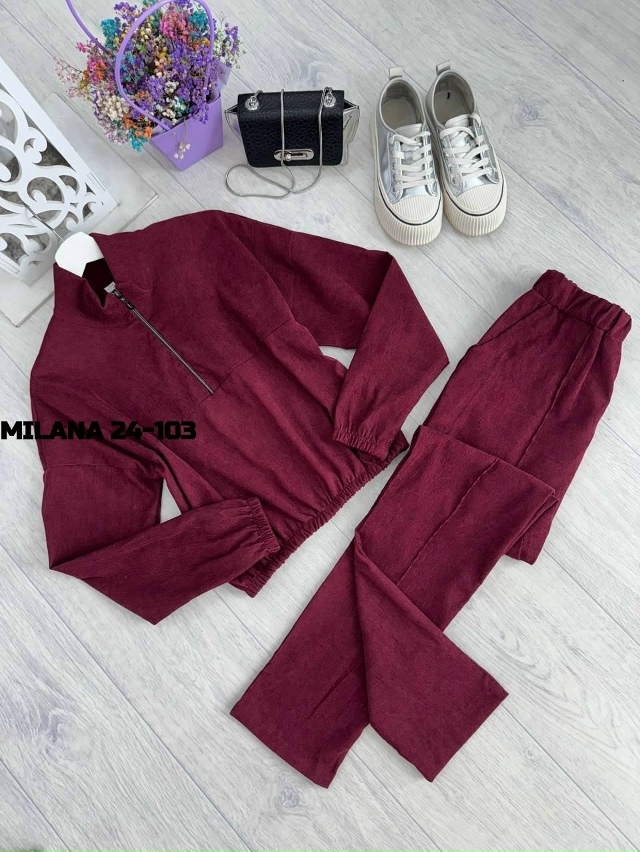 Спортивный костюм 23115991