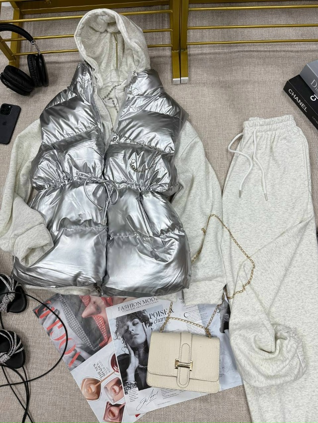 Спортивный костюм 23117756