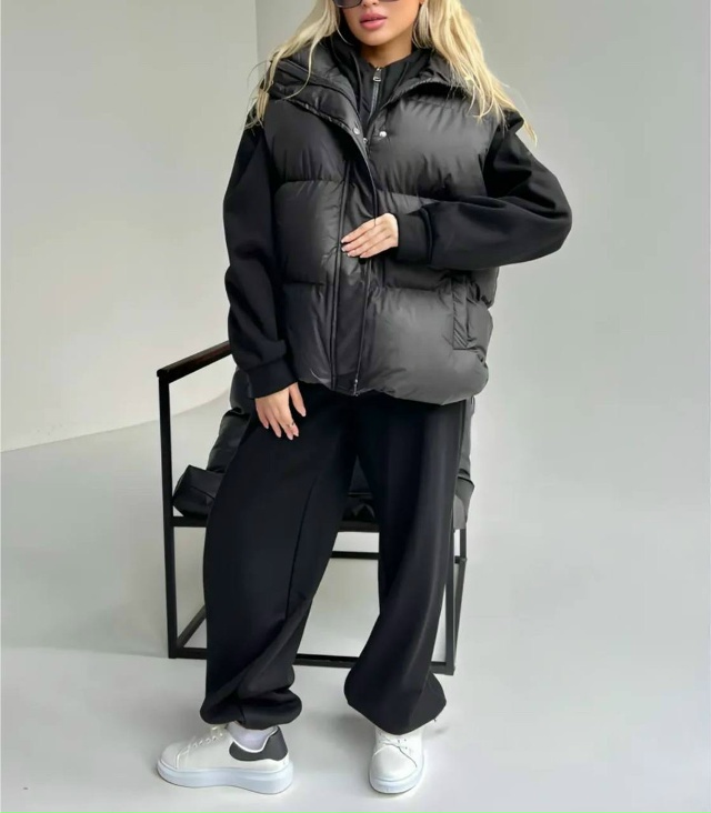 Спортивный костюм 23117756