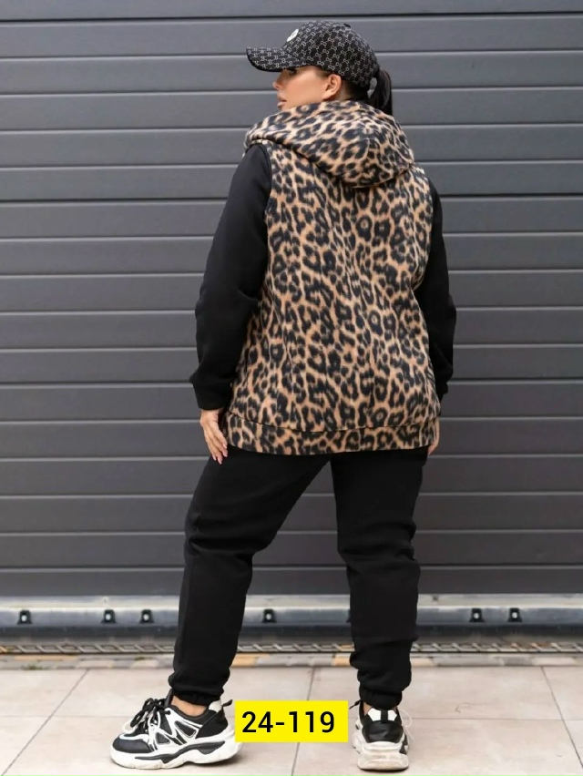 Спортивный костюм 23126597