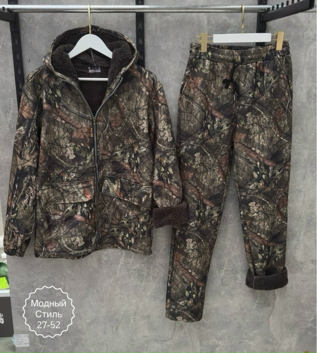 Спортивный костюм 23128047