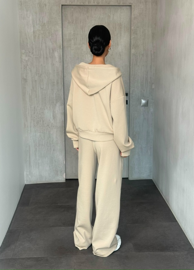 Спортивный костюм 23128268