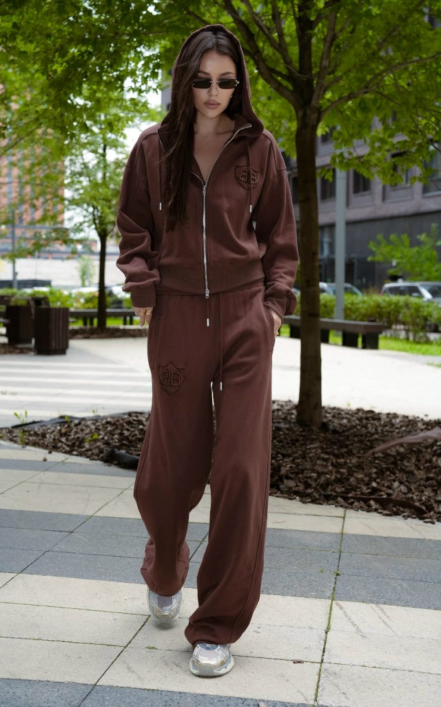 Спортивный костюм 23130517